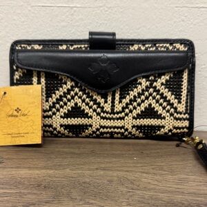 Patricia Nash Black and Tan Geometric Wallet